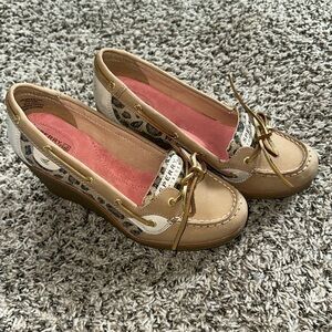 Sperry Top Sider leopard print wedges Sz 10M